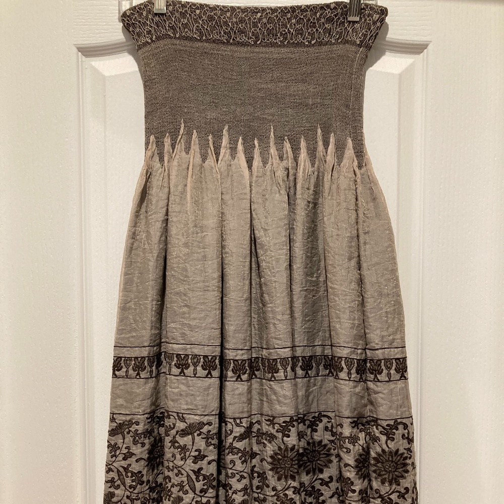 Dress/skirt